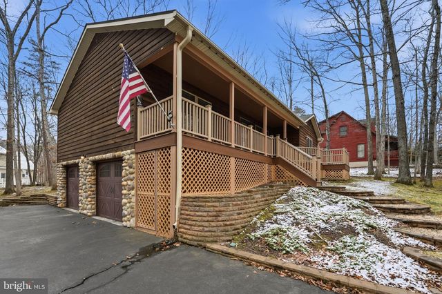 207 LAUREL DR, Cross Junction, VA 22625