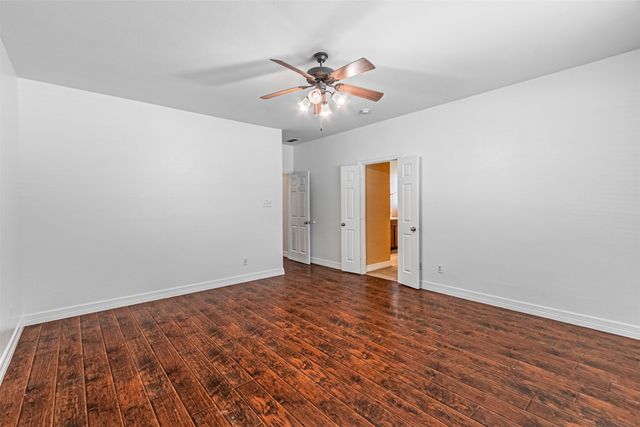 6801 Amesbury Lane, Rowlett, TX 75089
