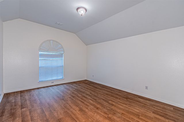 6801 Amesbury Lane, Rowlett, TX 75089