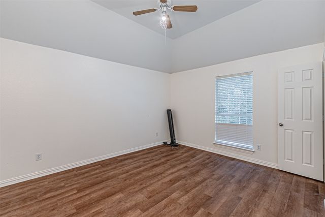 6801 Amesbury Lane, Rowlett, TX 75089