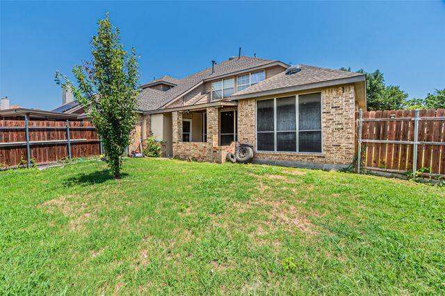 6801 Amesbury Lane, Rowlett, TX 75089