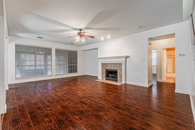 6801 Amesbury Lane, Rowlett, TX 75089