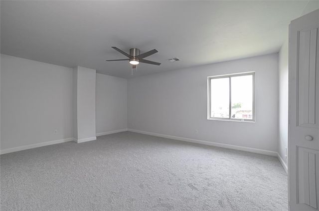 1016 Erinova Drive, Yukon, OK 73099