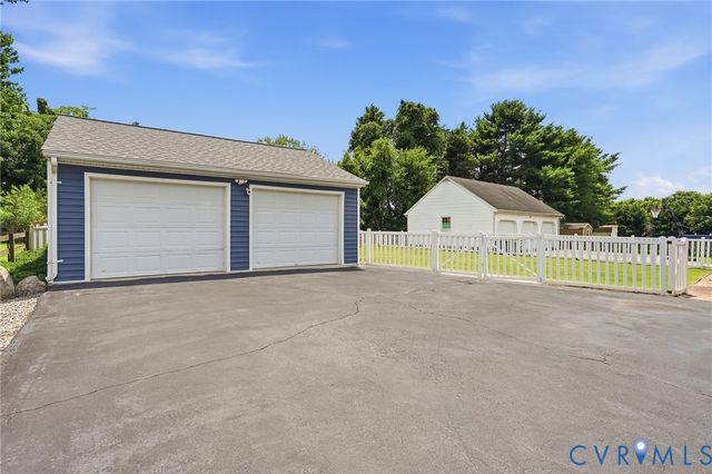 6559 Tammy Ln, Mechanicsville, VA 23111