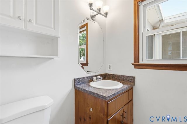 6559 Tammy Ln, Mechanicsville, VA 23111