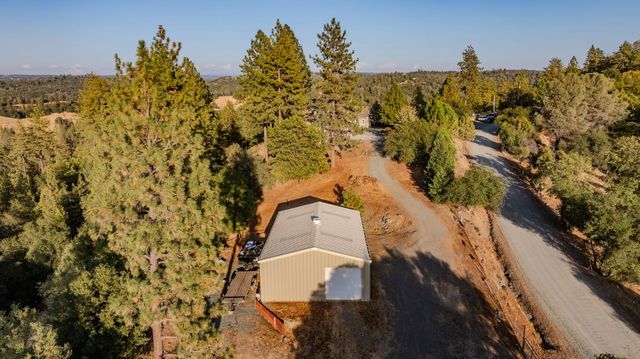13080 Twin Pines Rd, Sutter Creek, CA 95685