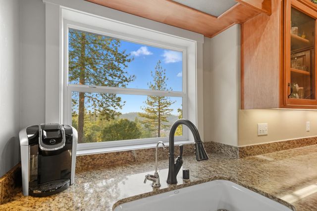 13080 Twin Pines Rd, Sutter Creek, CA 95685