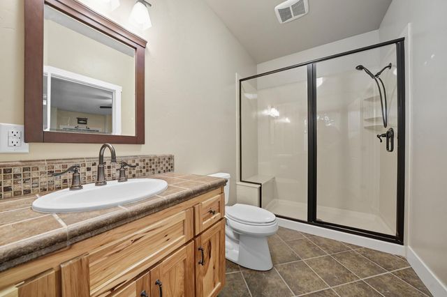 13080 Twin Pines Rd, Sutter Creek, CA 95685