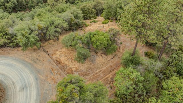 13080 Twin Pines Rd, Sutter Creek, CA 95685