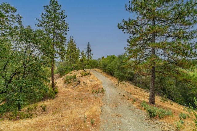 13080 Twin Pines Rd, Sutter Creek, CA 95685