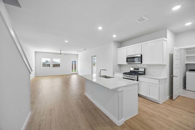 2804 Baynes Place, Princeton, TX 75407