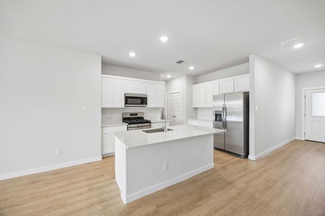 2804 Baynes Place, Princeton, TX 75407