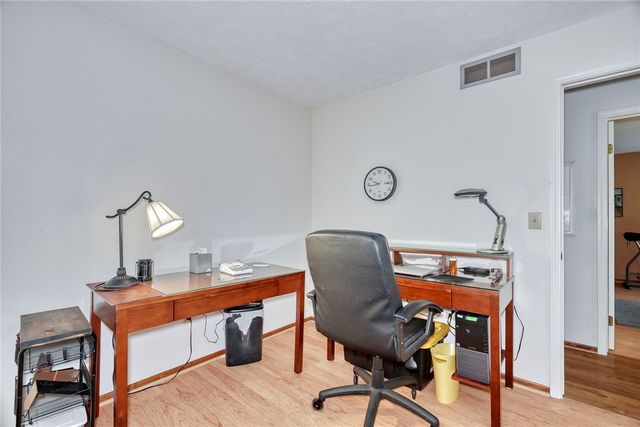 1076 Bright Stream Way, Webster, NY 14580