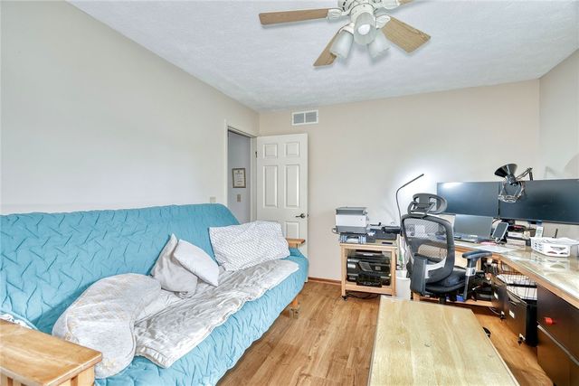 1076 Bright Stream Way, Webster, NY 14580