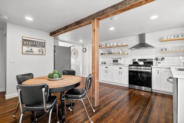 533 SW 4th Street, Redmond, OR 97756