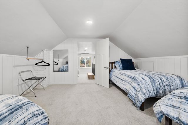 533 SW 4th Street, Redmond, OR 97756