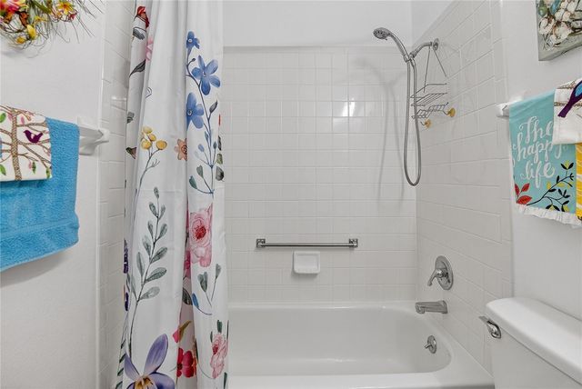 804 MCCALLISTER AVENUE, Sun City Center, FL 33573