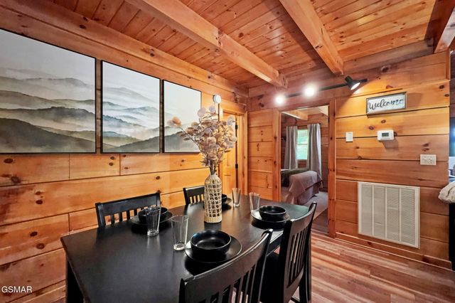 4361 Oakland Way, Sevierville, TN 37862