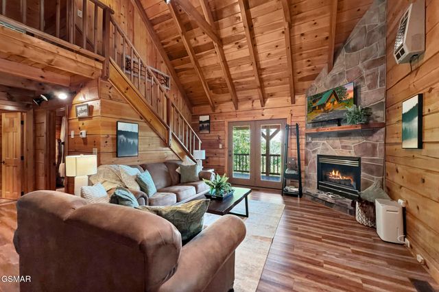 4361 Oakland Way, Sevierville, TN 37862