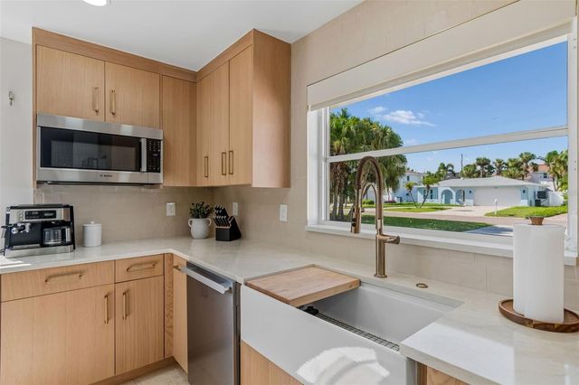 114 8TH STREET, Belleair Beach, FL 33786