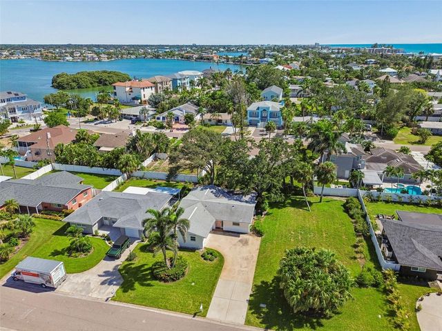 114 8TH STREET, Belleair Beach, FL 33786