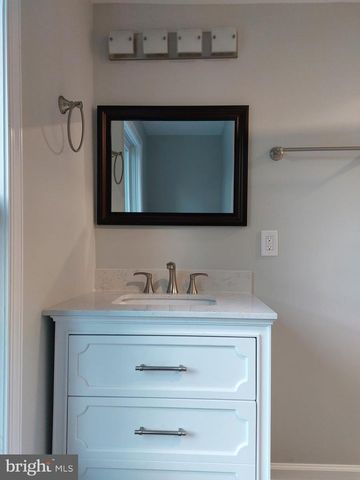 446 N LOUDOUN ST, Winchester, VA 22601