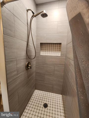 446 N LOUDOUN ST, Winchester, VA 22601