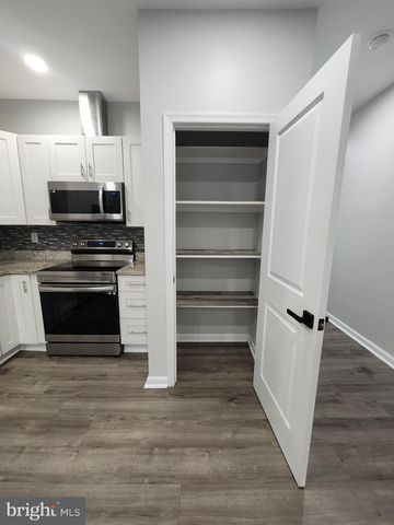 446 N LOUDOUN ST, Winchester, VA 22601