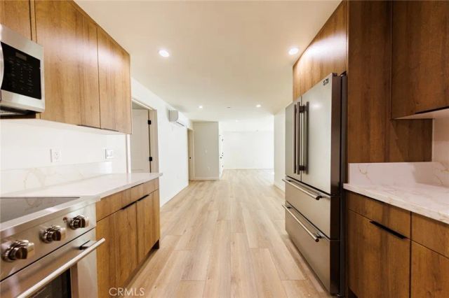 5933 Comey Avenue 3, Los Angeles, CA 90034