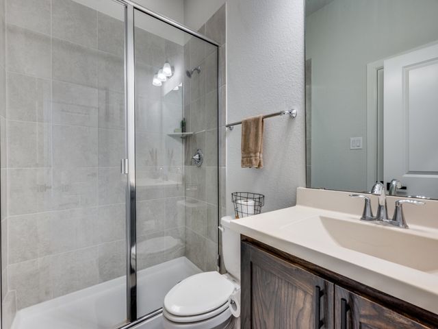 1044 Myers Park Trail, Roanoke, TX 76262