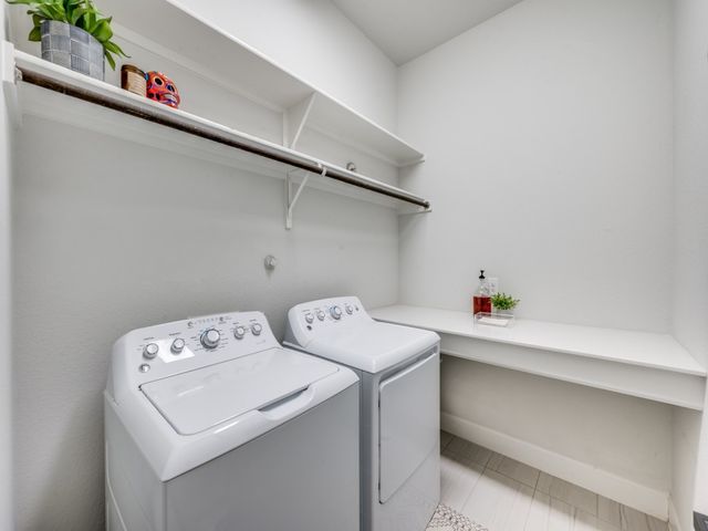 1044 Myers Park Trail, Roanoke, TX 76262