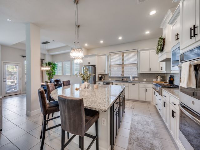 1044 Myers Park Trail, Roanoke, TX 76262