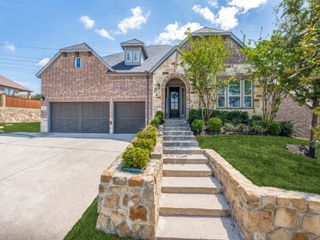 1044 Myers Park Trail, Roanoke, TX 76262