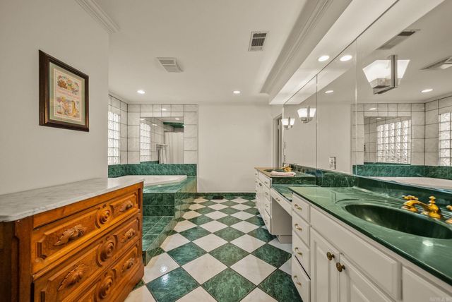 5236 Sherwood Road, Little Rock, AR 72207