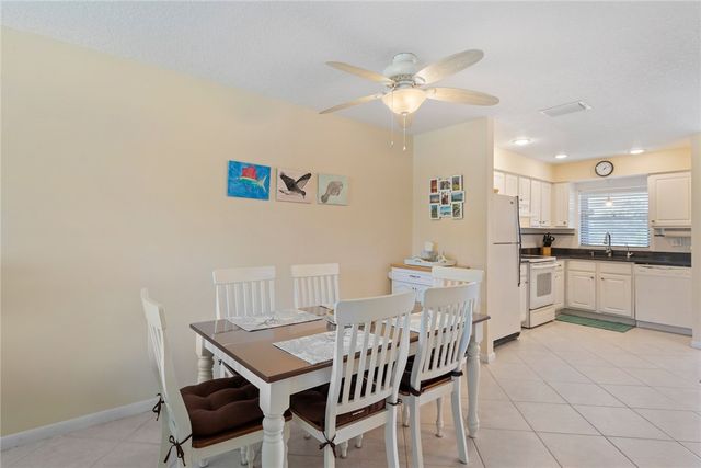 4141 Silver Palm Drive 13, Vero Beach, FL 32963