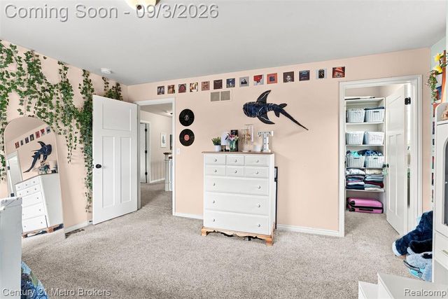 8275 Stonebrook Lane, Clarkston, MI 48348