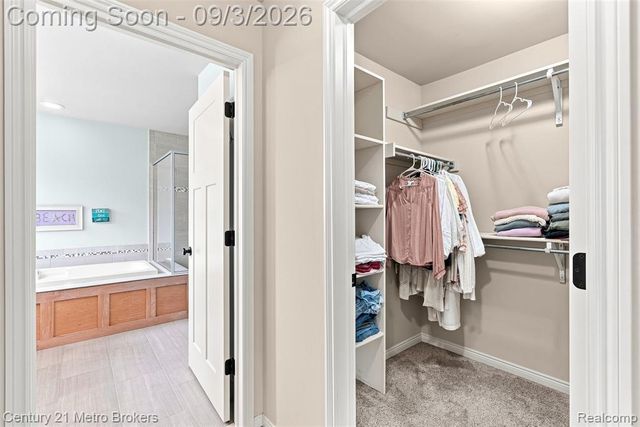 8275 Stonebrook Lane, Clarkston, MI 48348