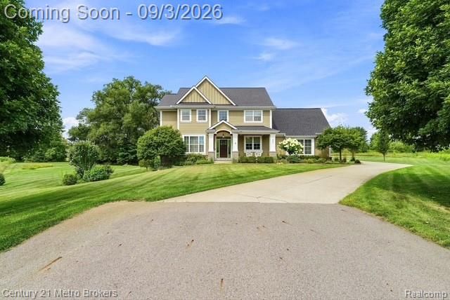 8275 Stonebrook Lane, Clarkston, MI 48348