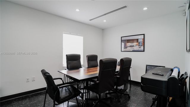 530 NW 54th St, Miami, FL 33127
