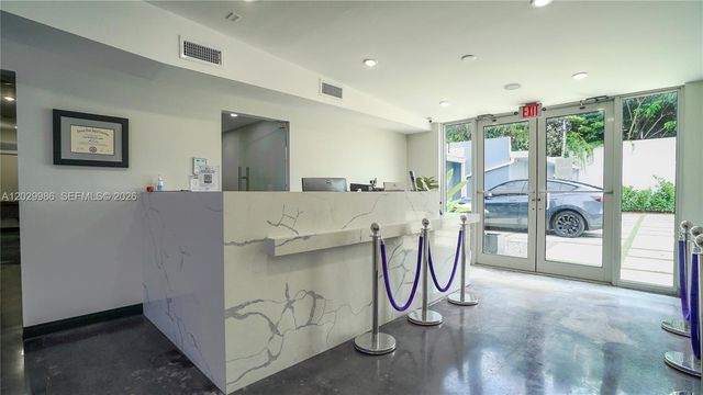 530 NW 54th St, Miami, FL 33127