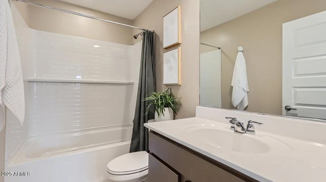 25024 N 174TH Lane, Surprise, AZ 85387