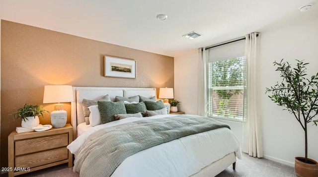 25024 N 174TH Lane, Surprise, AZ 85387