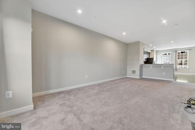 730 SKY BRIDGE DR, Upper Marlboro, MD 20774