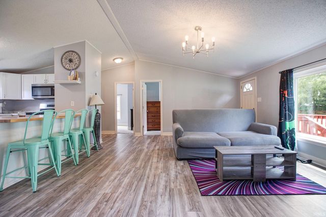 17469 Hepler Street, South Bend, IN 46635