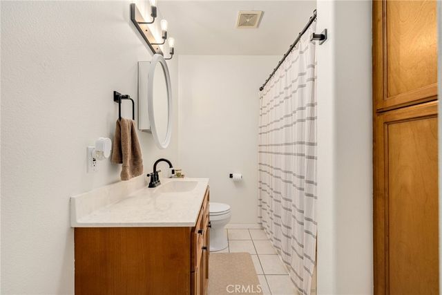 3603 Candlewood Street, Lakewood, CA 90712