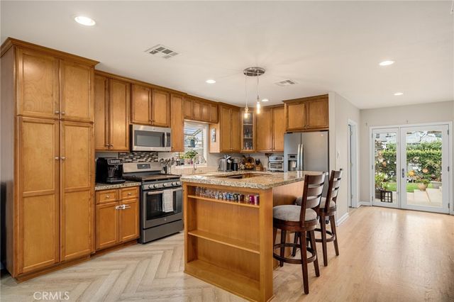 3603 Candlewood Street, Lakewood, CA 90712