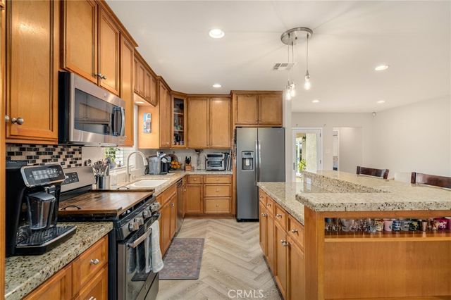 3603 Candlewood Street, Lakewood, CA 90712