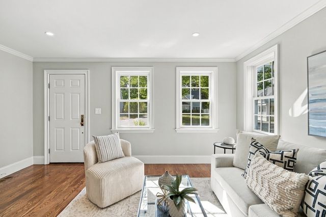 158 Hersey St, Hingham, MA 02043