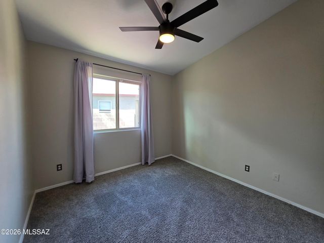 10486 E Jerrell Cove Street, Tucson, AZ 85747