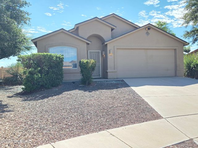 10486 E Jerrell Cove Street, Tucson, AZ 85747